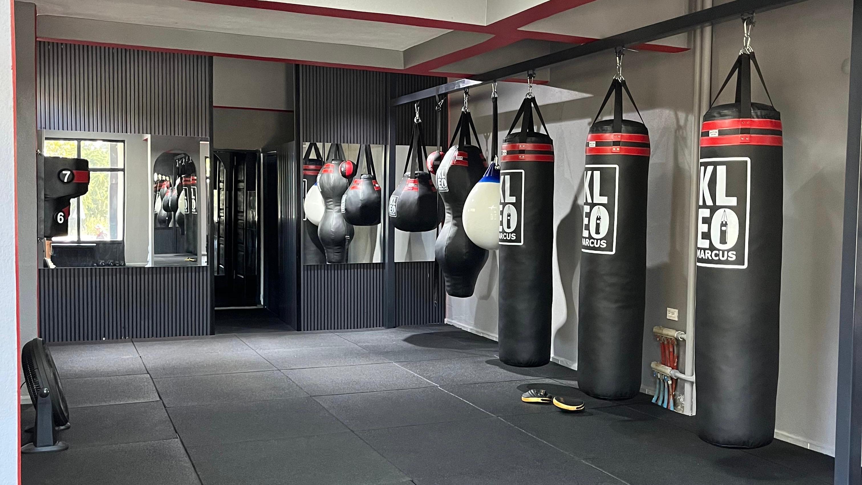 Kleomarcus dövüş kulübü iç mekan görüntüsü