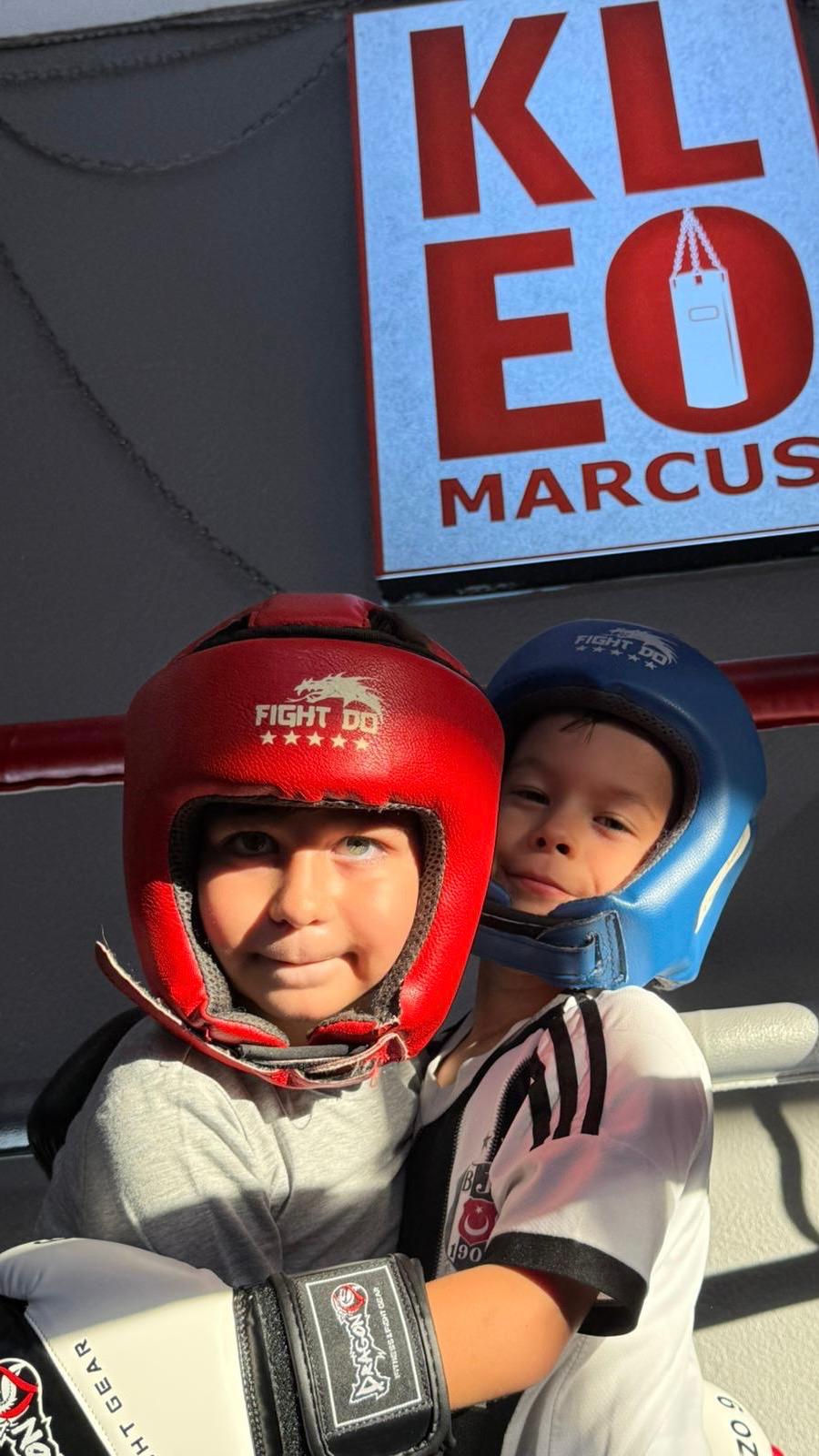 Antrenman öncesi ısınma ve esneme hareketleri